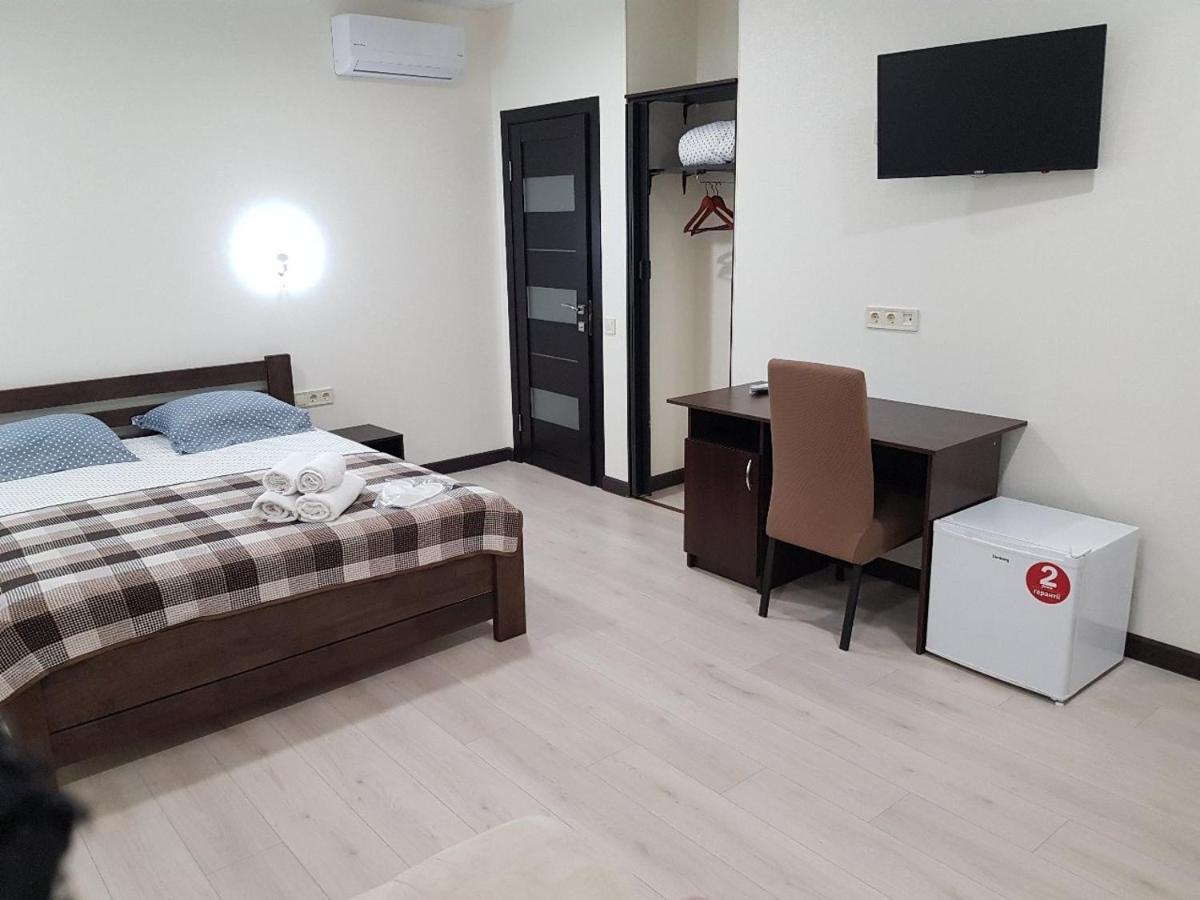 Mini Otel Cozy Patio Odessa Extérieur photo