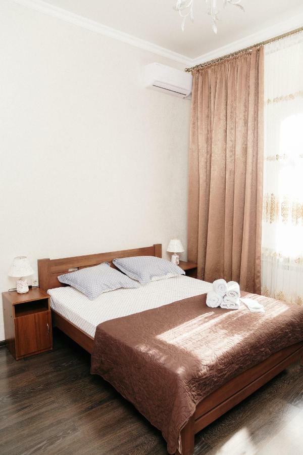 Mini Otel Cozy Patio Odessa Extérieur photo