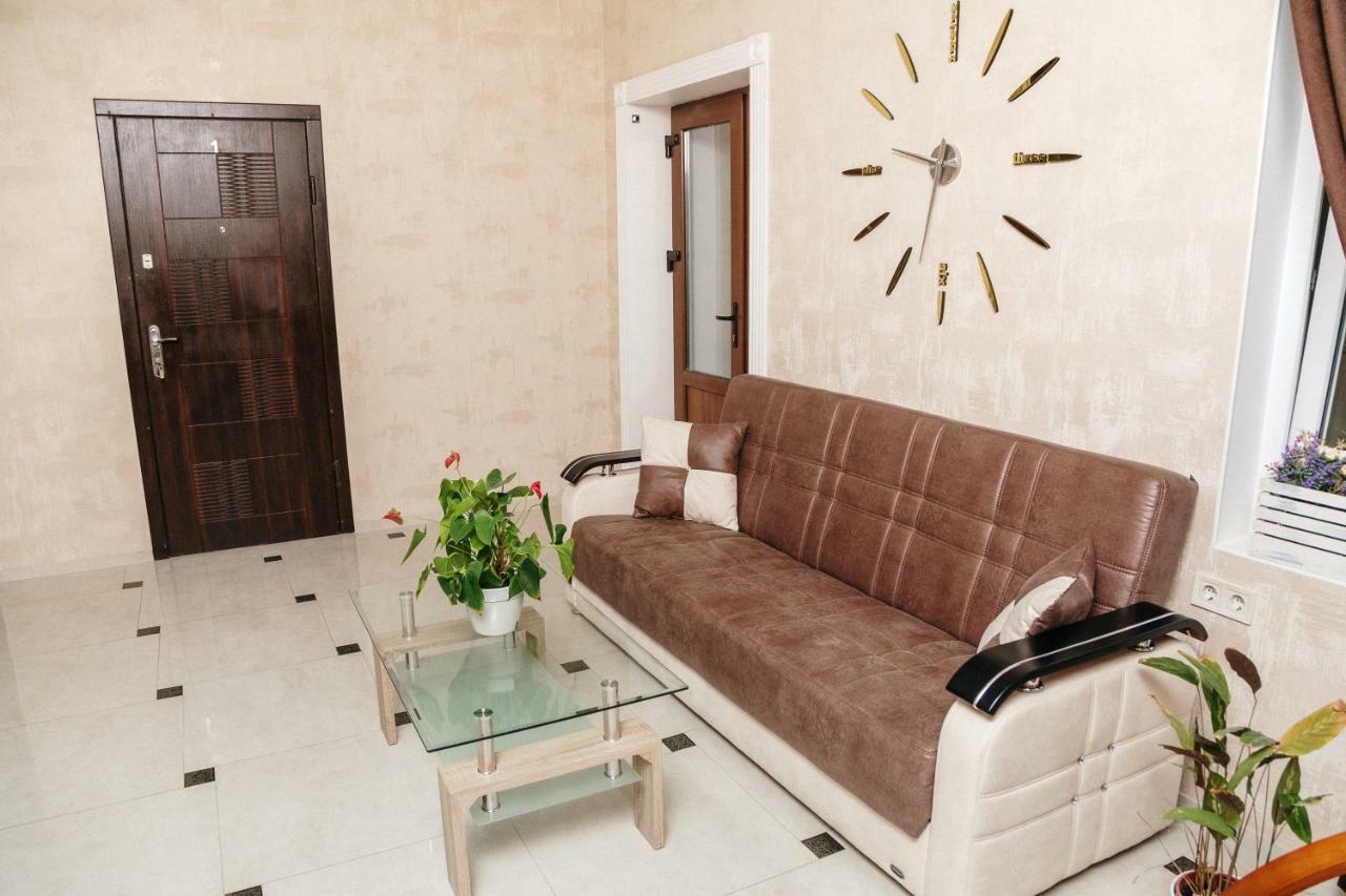 Mini Otel Cozy Patio Odessa Extérieur photo